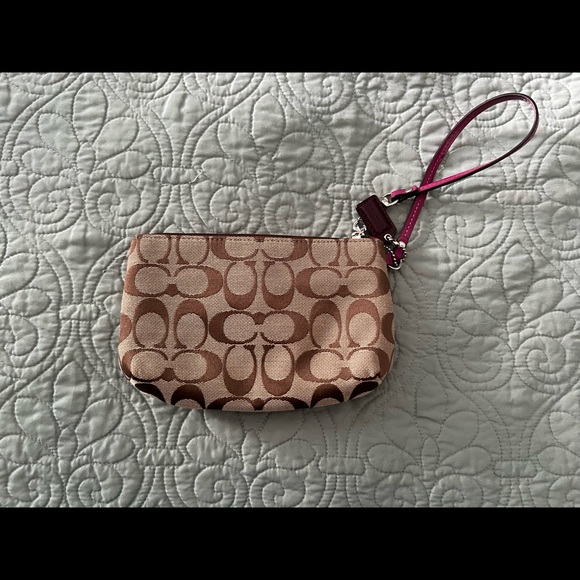 Coach Wristlet - Picture 2 of 4